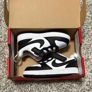 Nike Kids Black and White Sneakers